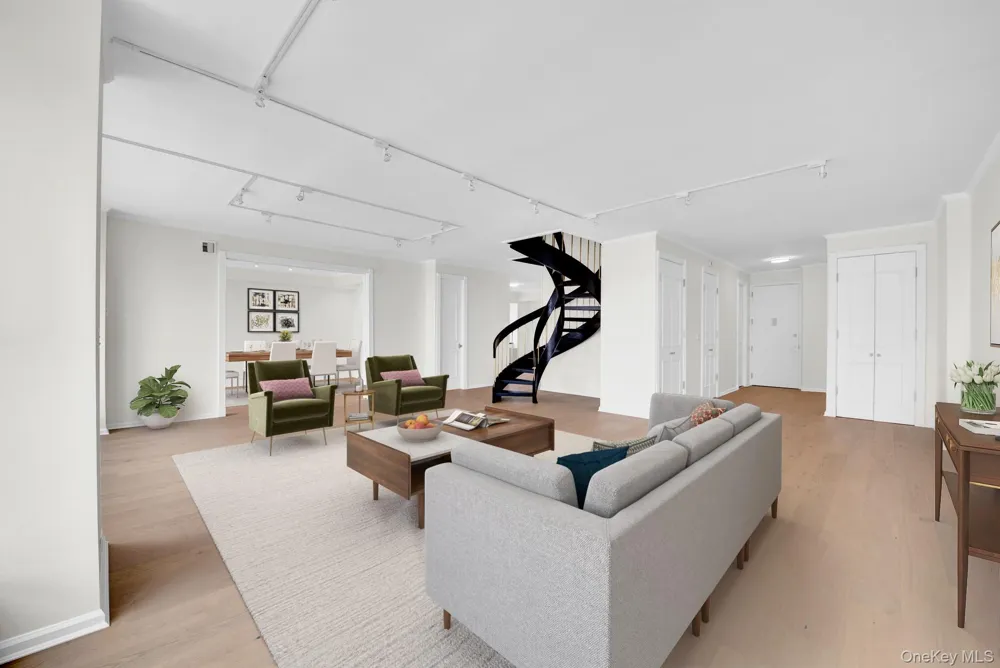 530 E 76th Street #34/35 New York (Manhattan), NY 10021