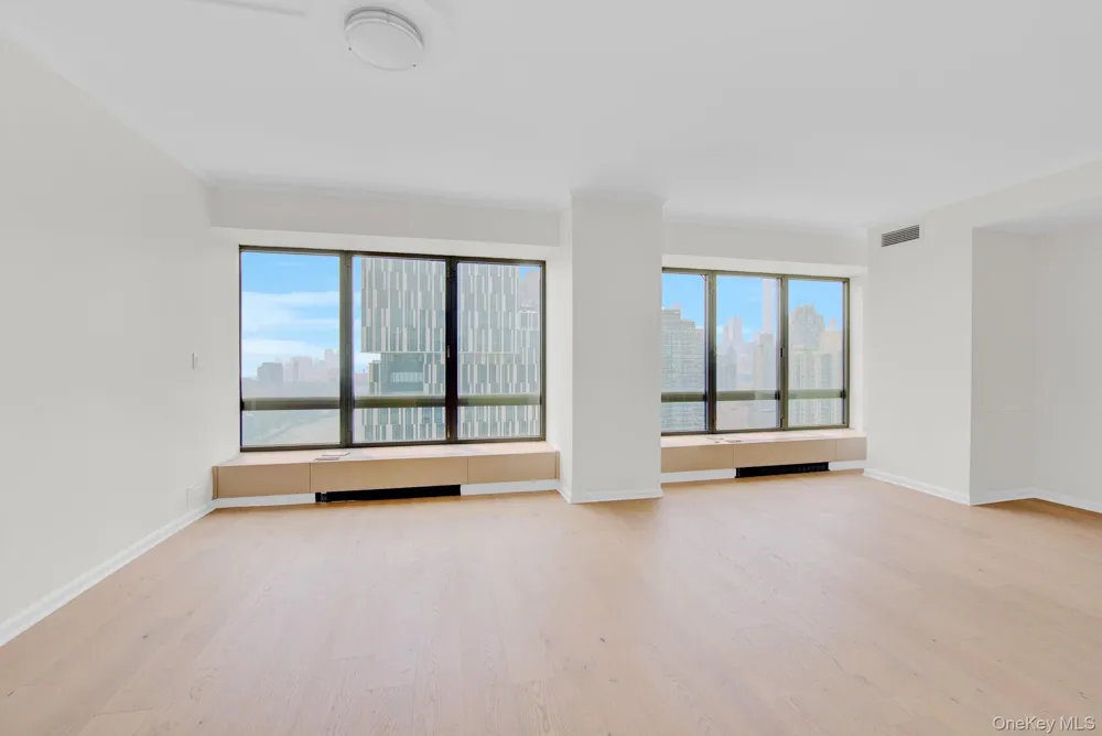530 E 76th Street #34/35 New York (Manhattan), NY 10021
