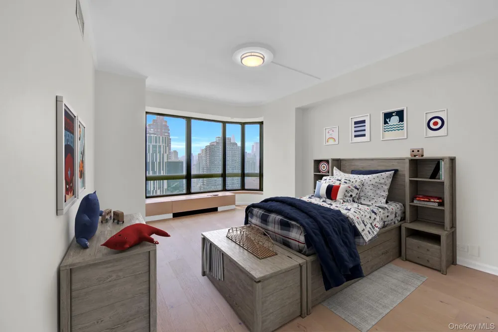 530 E 76th Street #34/35 New York (Manhattan), NY 10021