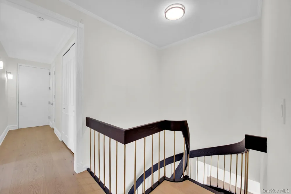 530 E 76th Street #34/35 New York (Manhattan), NY 10021