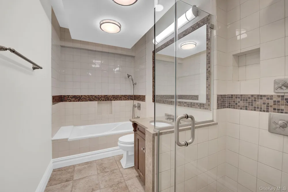 530 E 76th Street #34/35 New York (Manhattan), NY 10021
