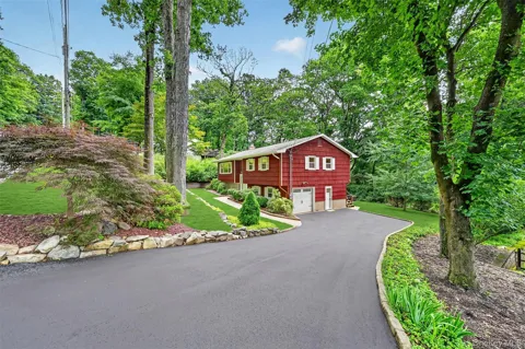 3 Hazelwood Road