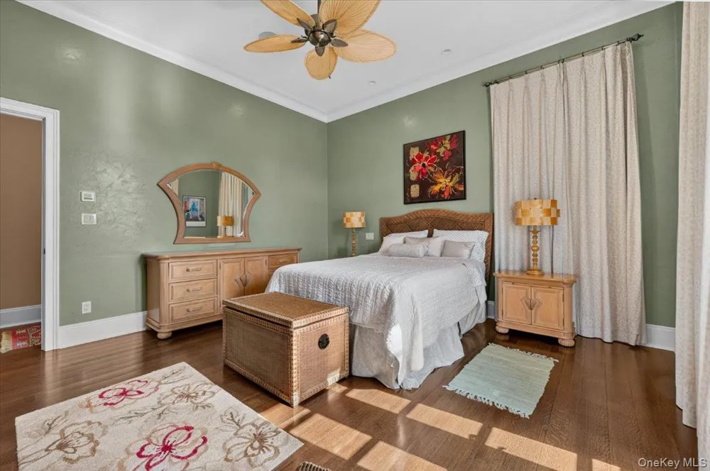 81 Montgomery Boulevard Atlantic Beach, NY 11509