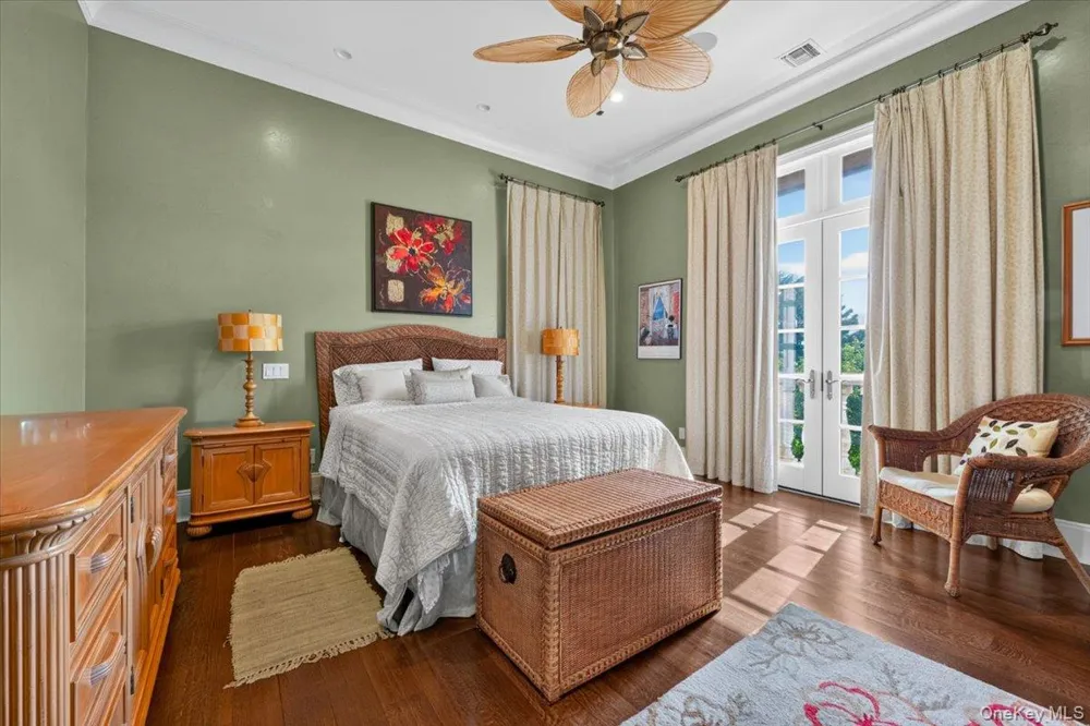 81 Montgomery Boulevard Atlantic Beach, NY 11509