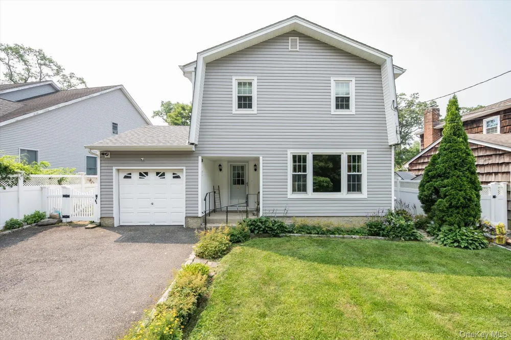 21 Vause Street Northport, NY 11768