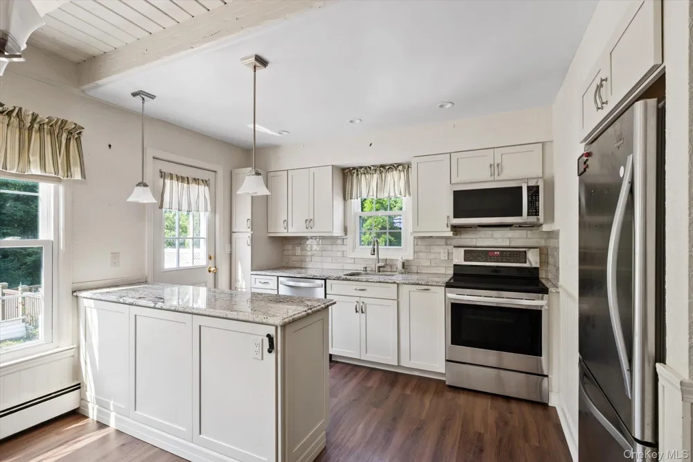 21 Vause Street Northport, NY 11768