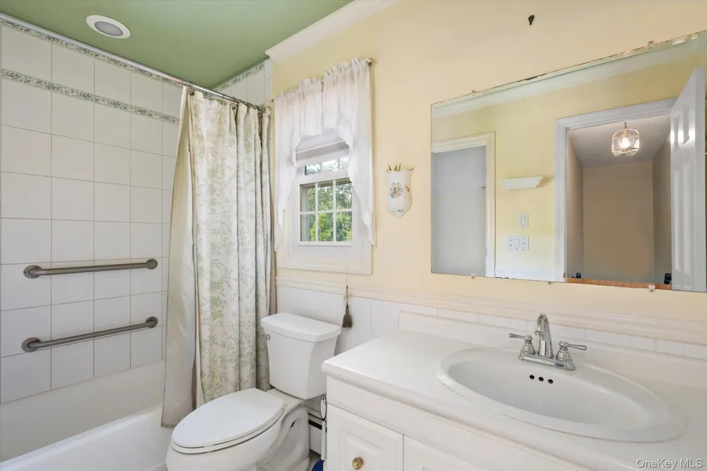 21 Vause Street Northport, NY 11768