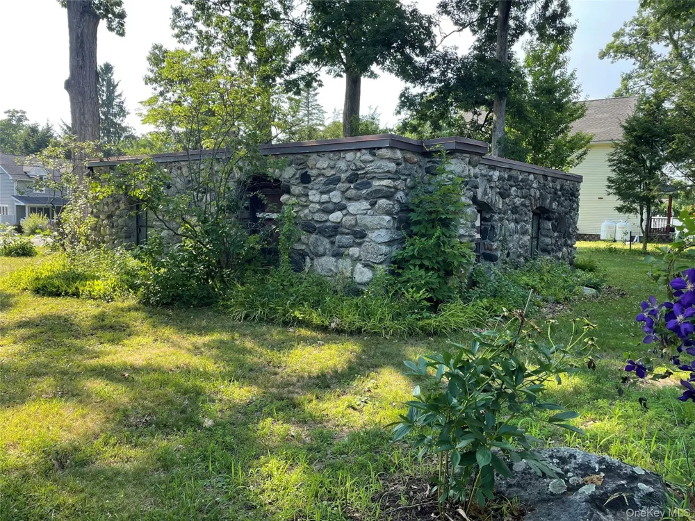 28 OLD MILL ROAD Yorktown Heights, NY 10598