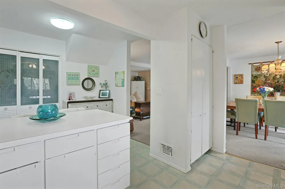 120 Locust Lane Irvington, NY 10533