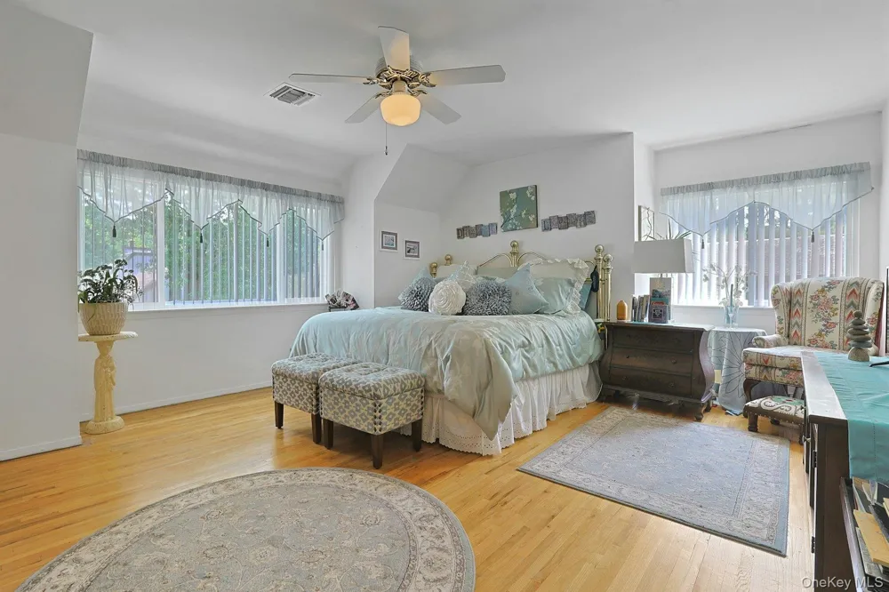 120 Locust Lane Irvington, NY 10533