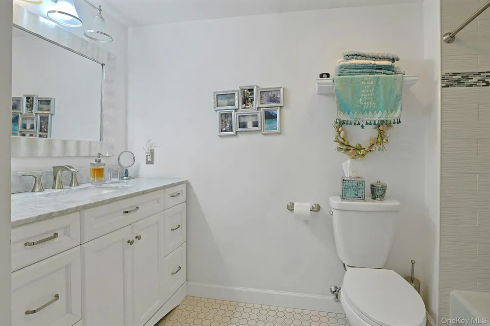120 Locust Lane Irvington, NY 10533