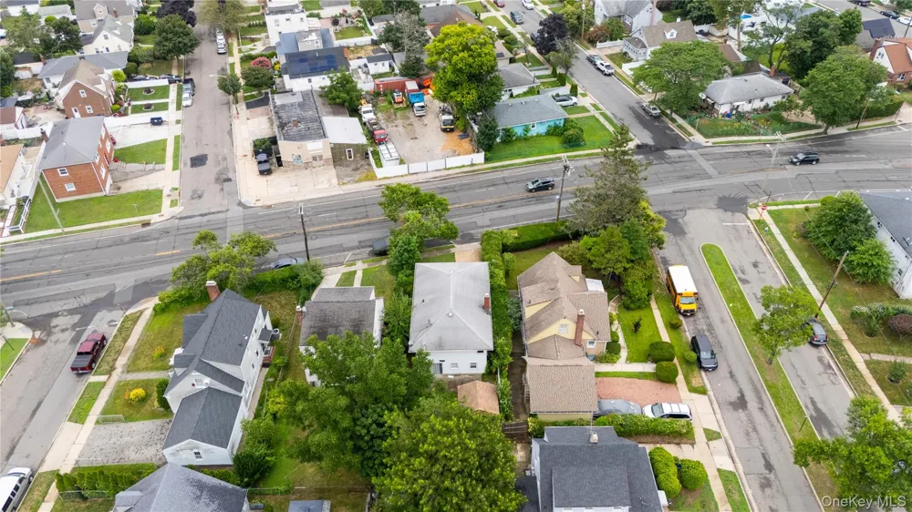 284 Baldwin Road Hempstead, NY 11550