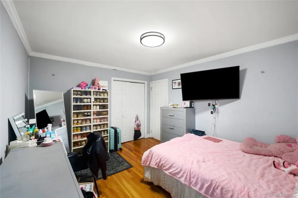 284 Baldwin Road Hempstead, NY 11550