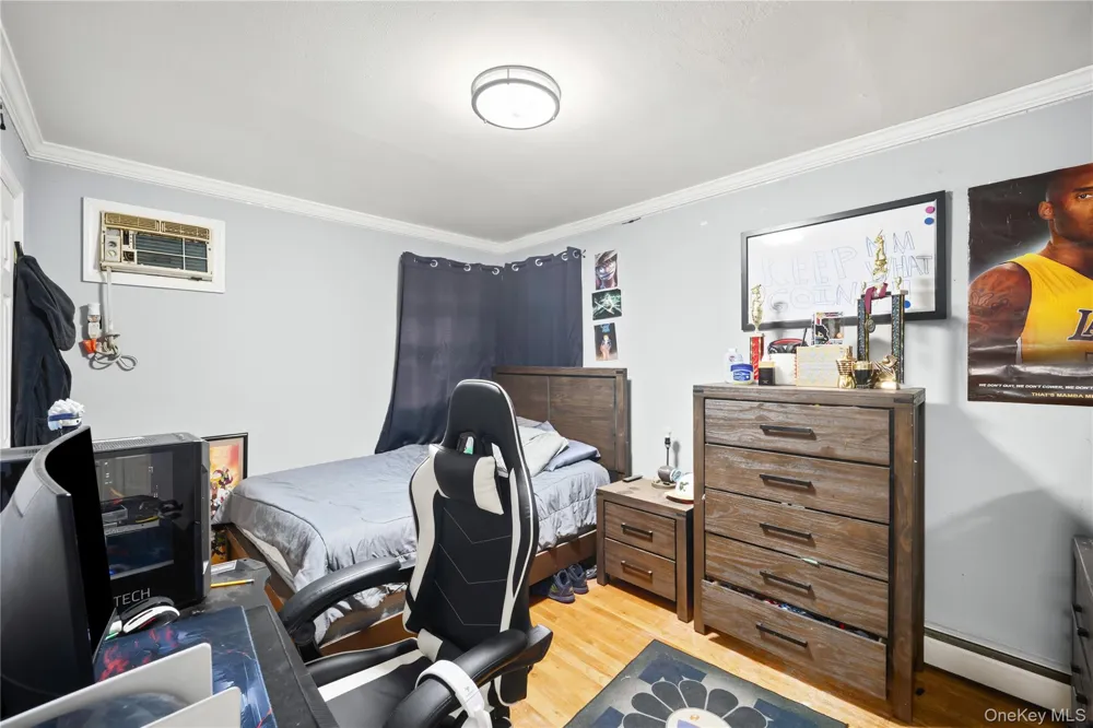 284 Baldwin Road Hempstead, NY 11550