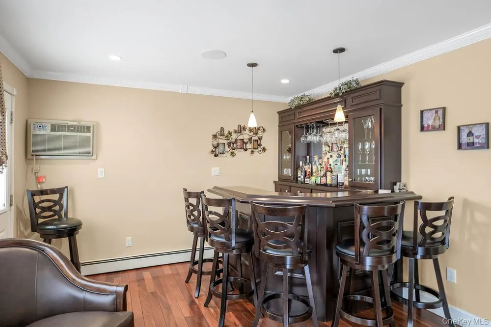 135 Southern Parkway Plainview, NY 11803