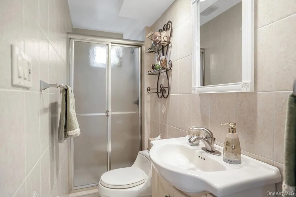 135 Southern Parkway Plainview, NY 11803