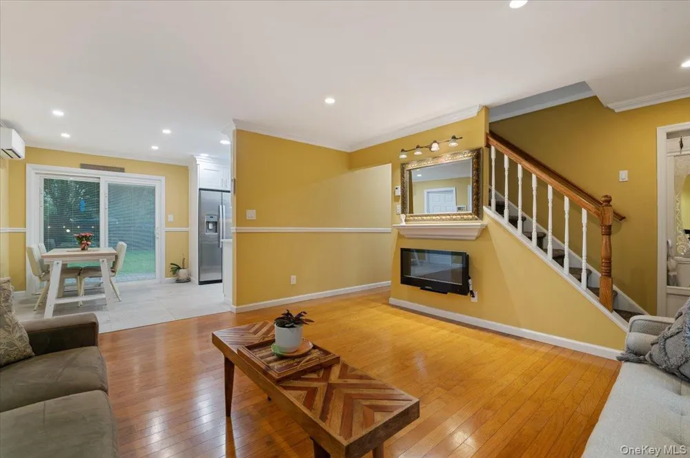 3850 Jean Avenue Bethpage, NY 11714