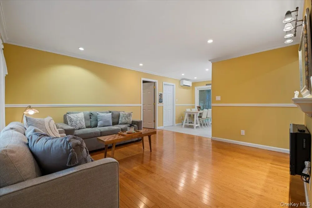 3850 Jean Avenue Bethpage, NY 11714