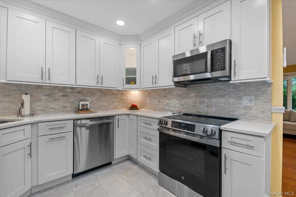3850 Jean Avenue Bethpage, NY 11714