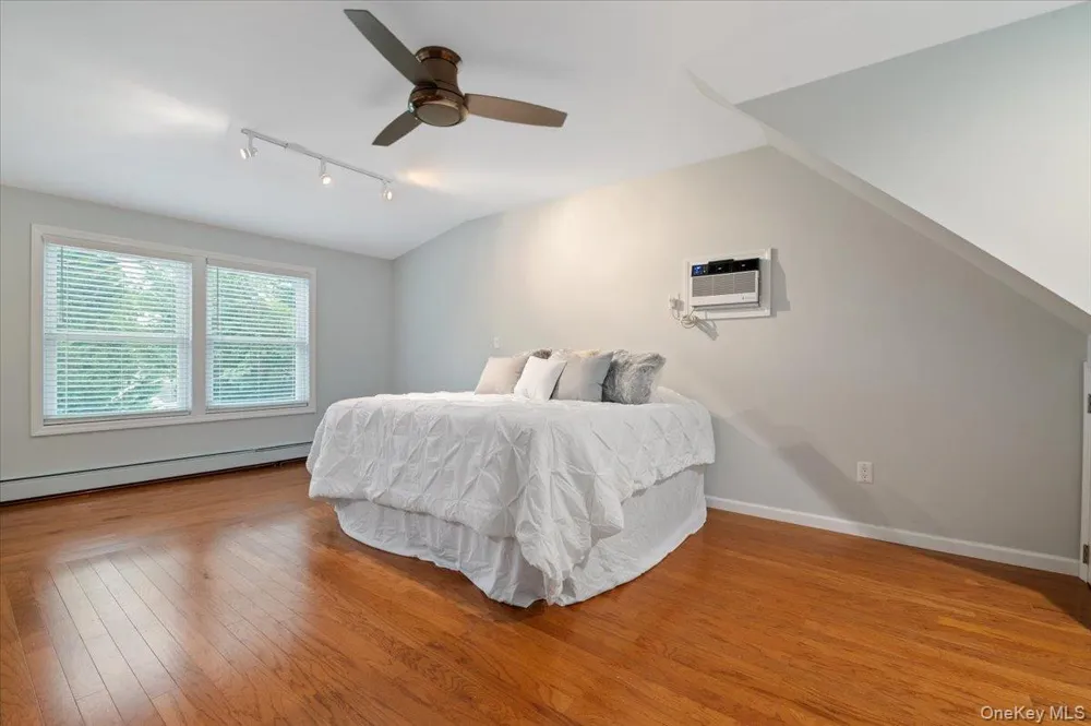 3850 Jean Avenue Bethpage, NY 11714