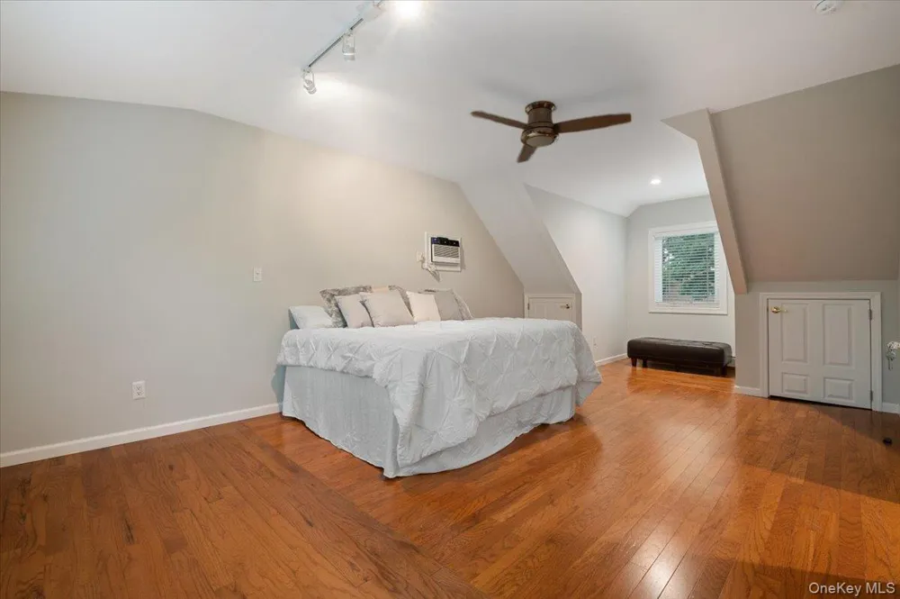 3850 Jean Avenue Bethpage, NY 11714