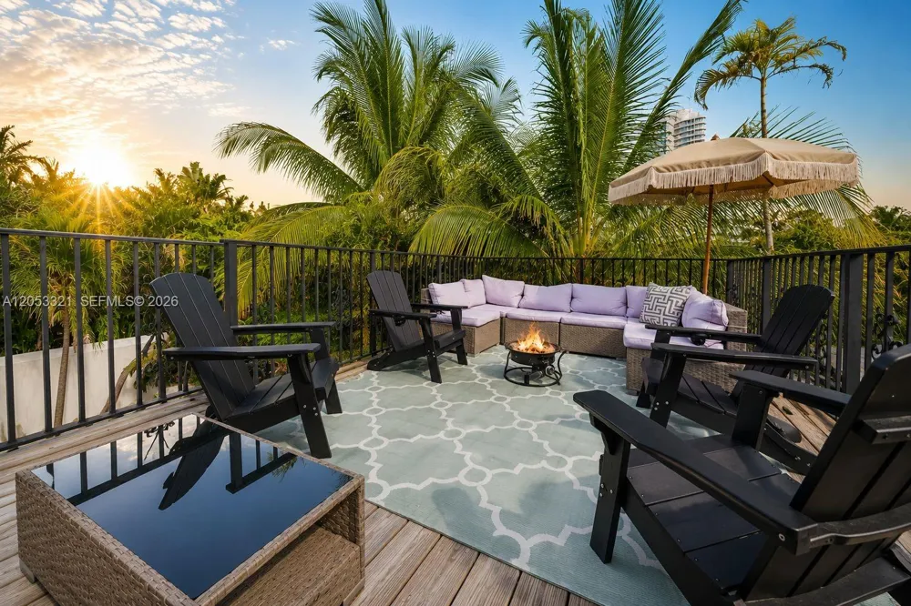 3261 Seaward Dr #3261 Lauderdale By The Sea, FL 33062