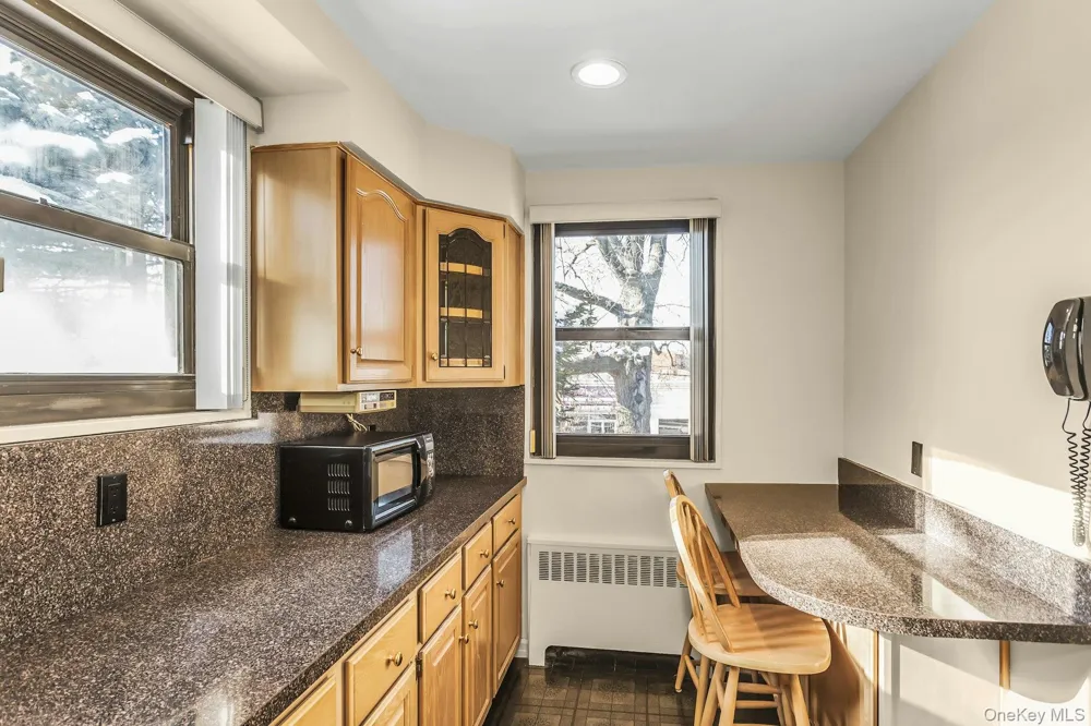 21-47 Utopia Parkway #2 Whitestone, NY 11357
