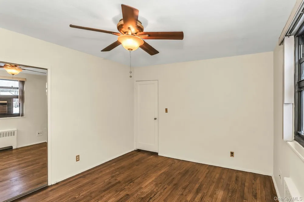 21-47 Utopia Parkway #2 Whitestone, NY 11357