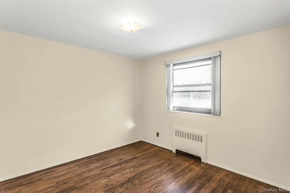 21-47 Utopia Parkway #2 Whitestone, NY 11357