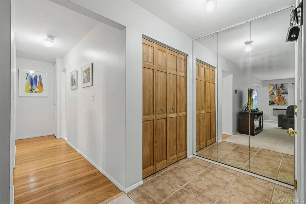 10 Oakwood Terrace #107 New Windsor, NY 12553
