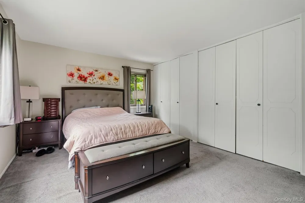 10 Oakwood Terrace #107 New Windsor, NY 12553