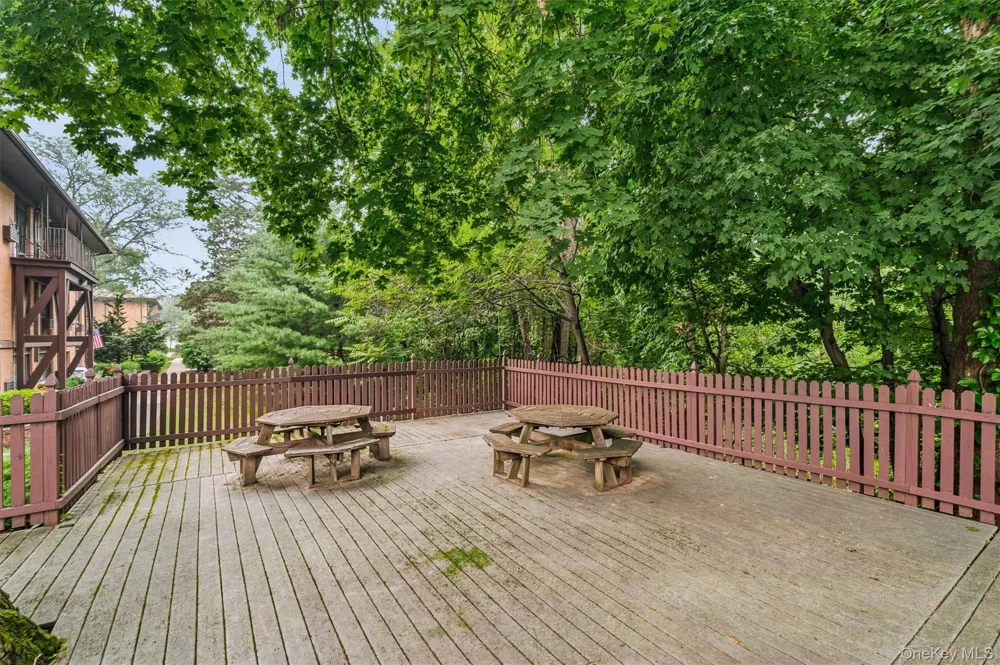 10 Oakwood Terrace #107 New Windsor, NY 12553