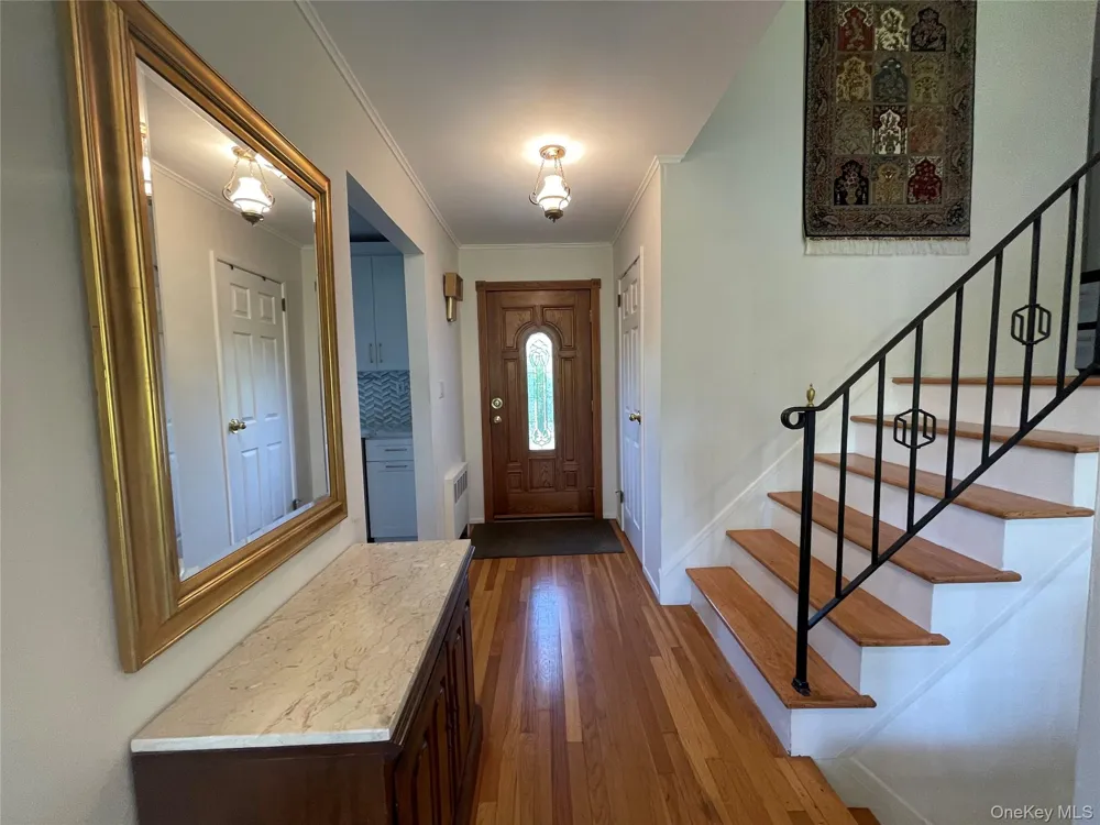 6 Preston Court Glen Cove, NY 11542