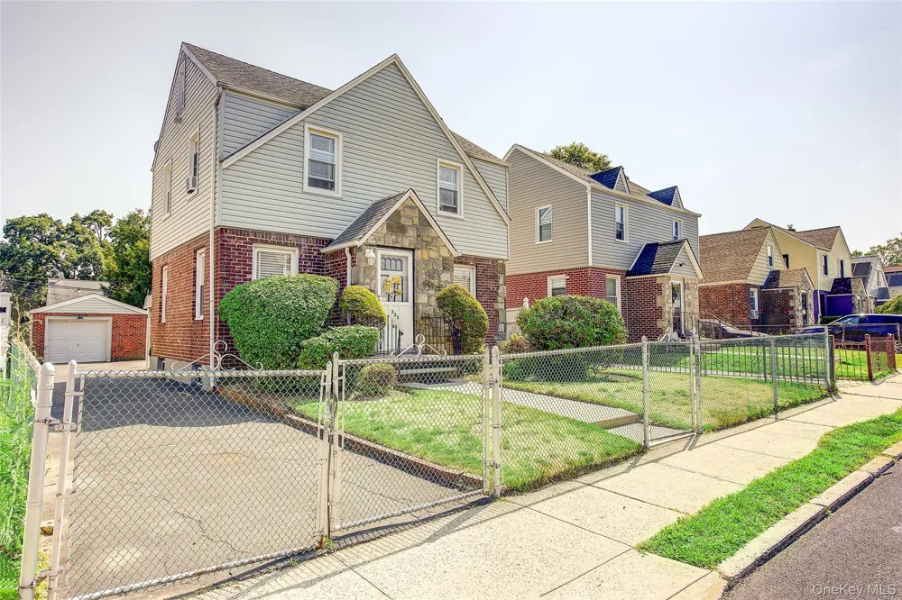 223-42 114th Avenue Cambria Heights, NY 11411