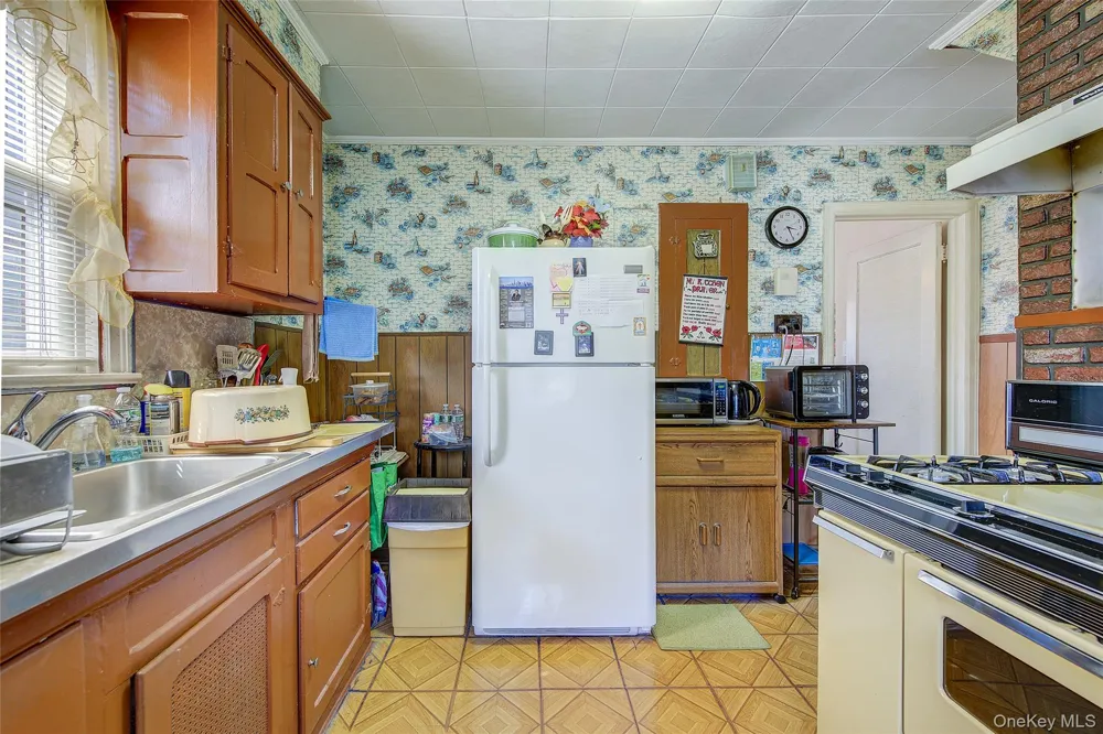 223-42 114th Avenue Cambria Heights, NY 11411