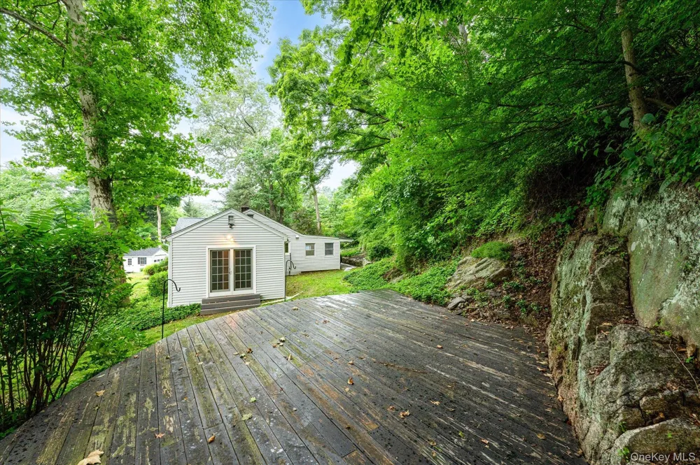136 Pound Ridge Road Bedford, NY 10506