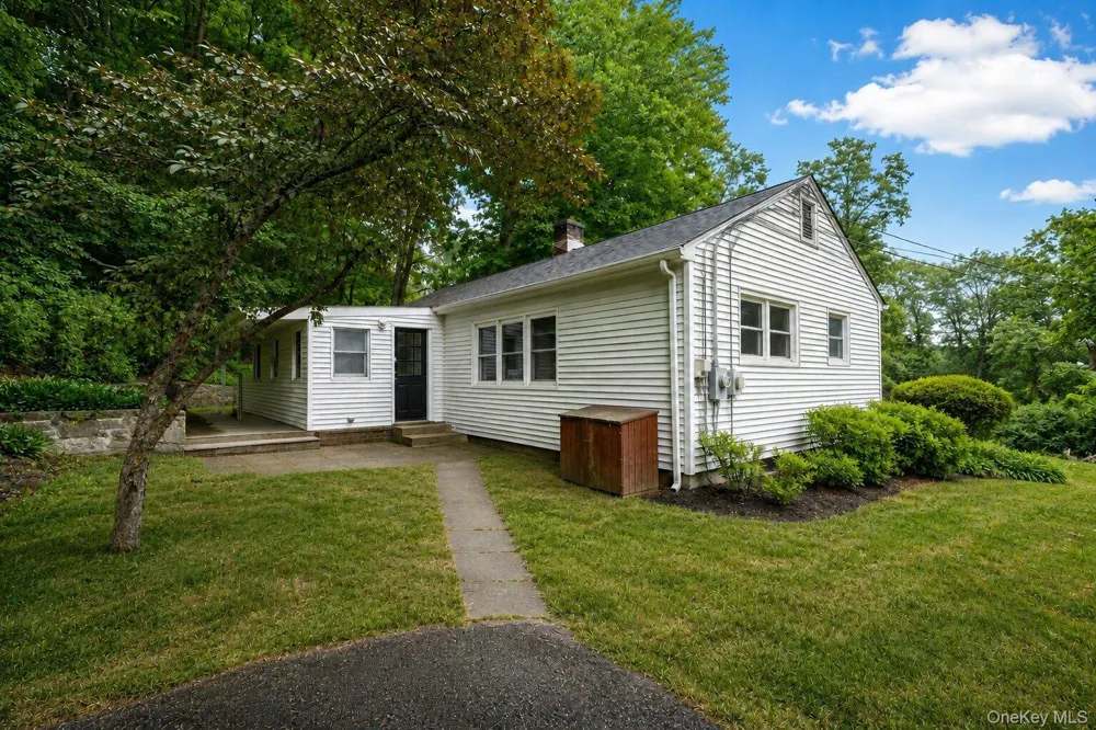 136 Pound Ridge Road Bedford, NY 10506
