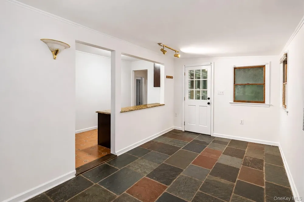 136 Pound Ridge Road Bedford, NY 10506