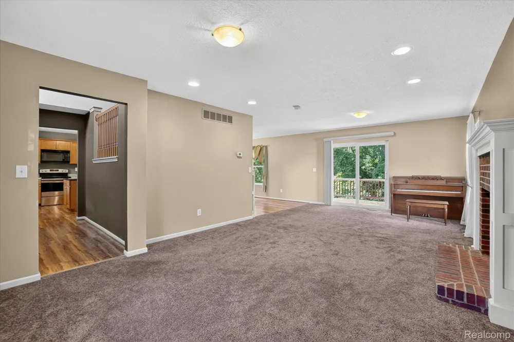 5677 Cartago Drive Delhi Charter Township, MI 48911