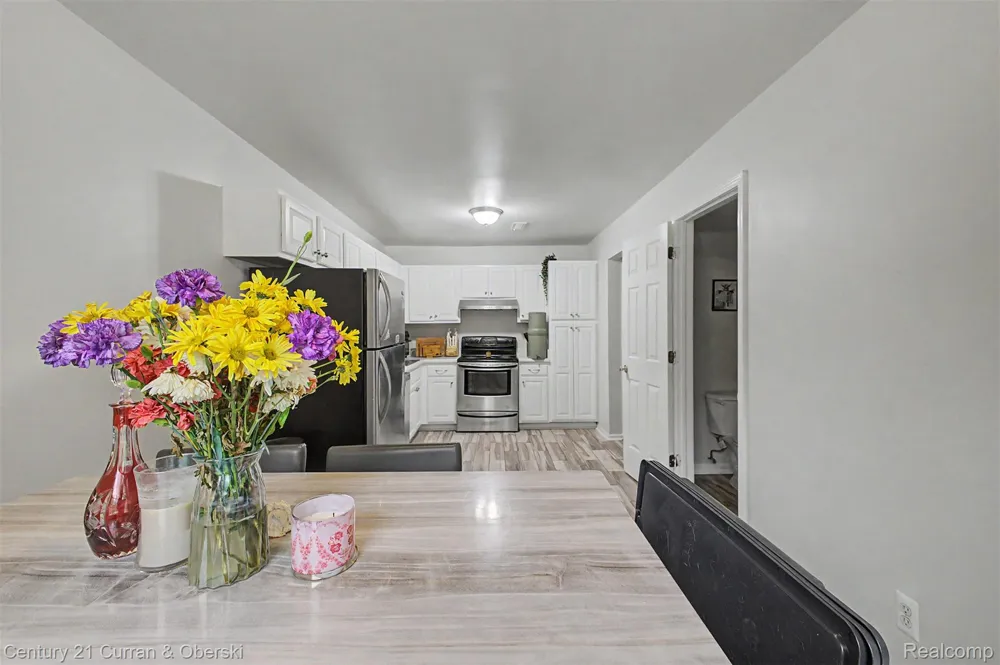 16535 Terrace Village Drive Taylor City, MI 48180