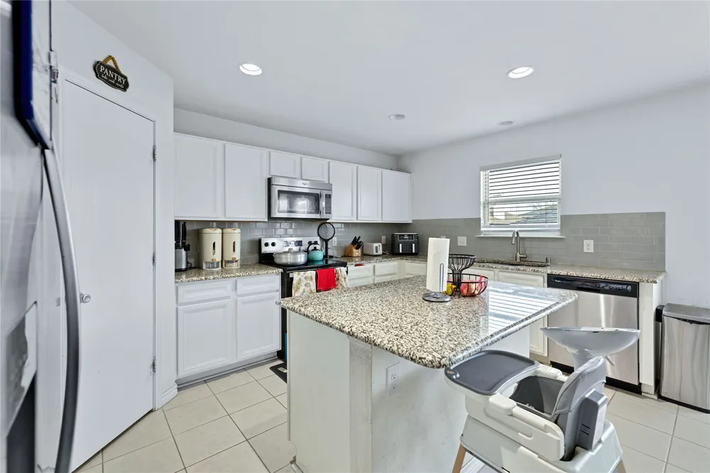 14813 Magnolia Lane Balch Springs, TX 75180