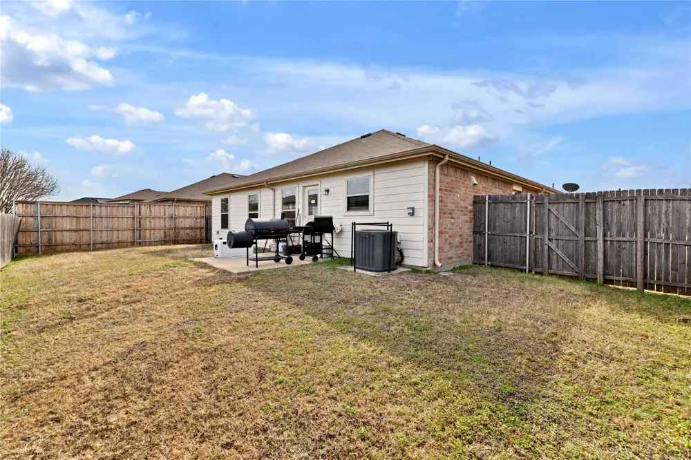 14813 Magnolia Lane Balch Springs, TX 75180