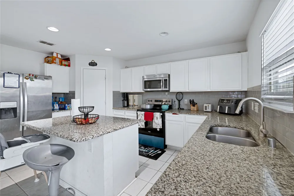 14813 Magnolia Lane Balch Springs, TX 75180