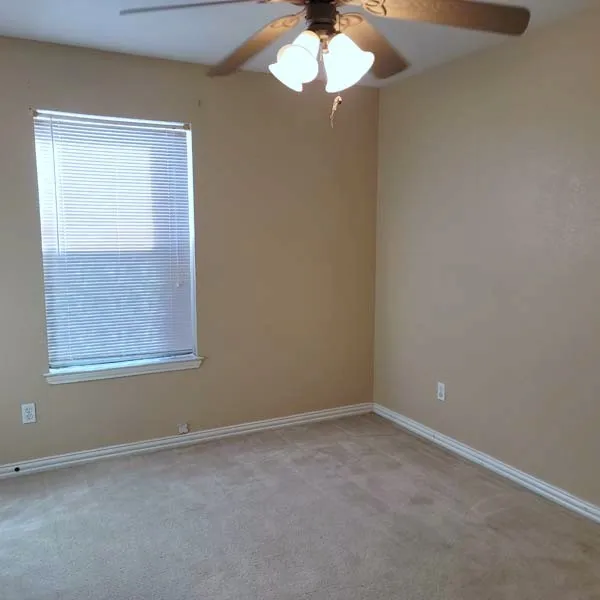 920 Sierra Vista Court Midlothian, TX 76065