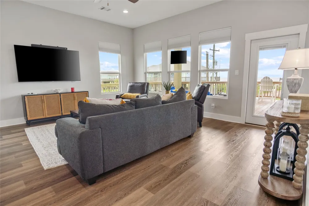 804 W Johnson Crawford Circle Port Bolivar, TX 77650