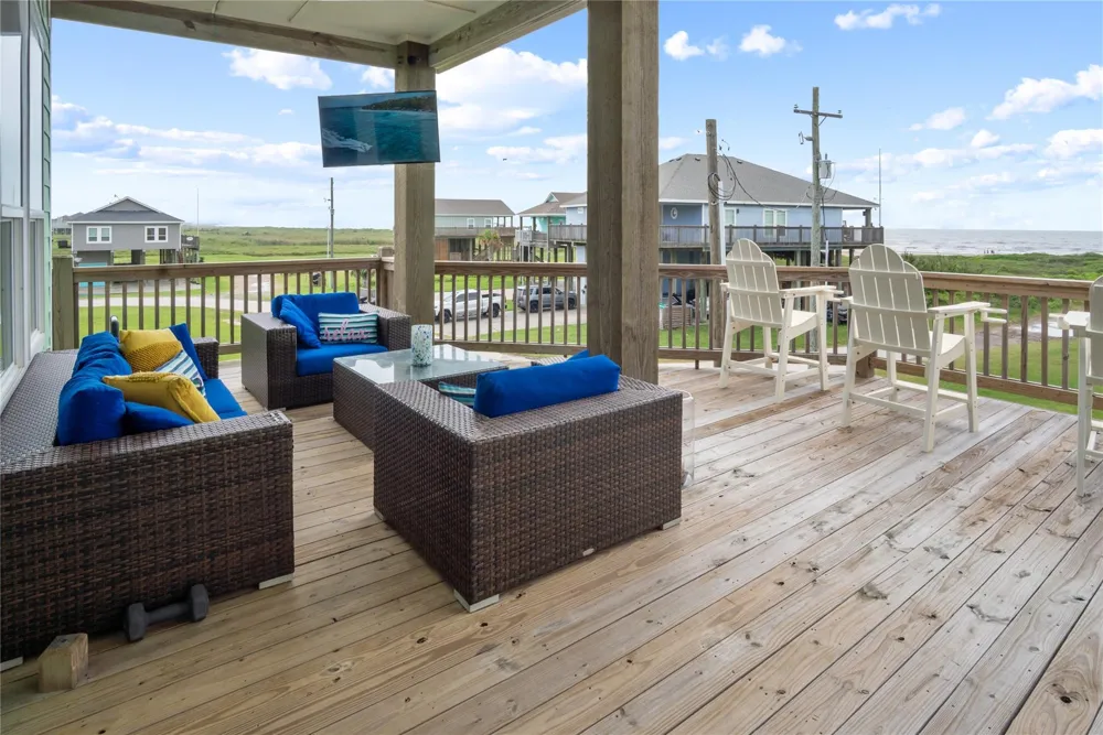 804 W Johnson Crawford Circle Port Bolivar, TX 77650