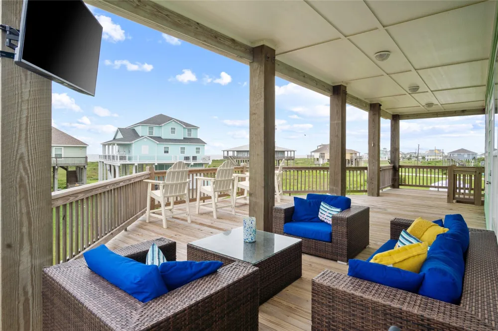 804 W Johnson Crawford Circle Port Bolivar, TX 77650