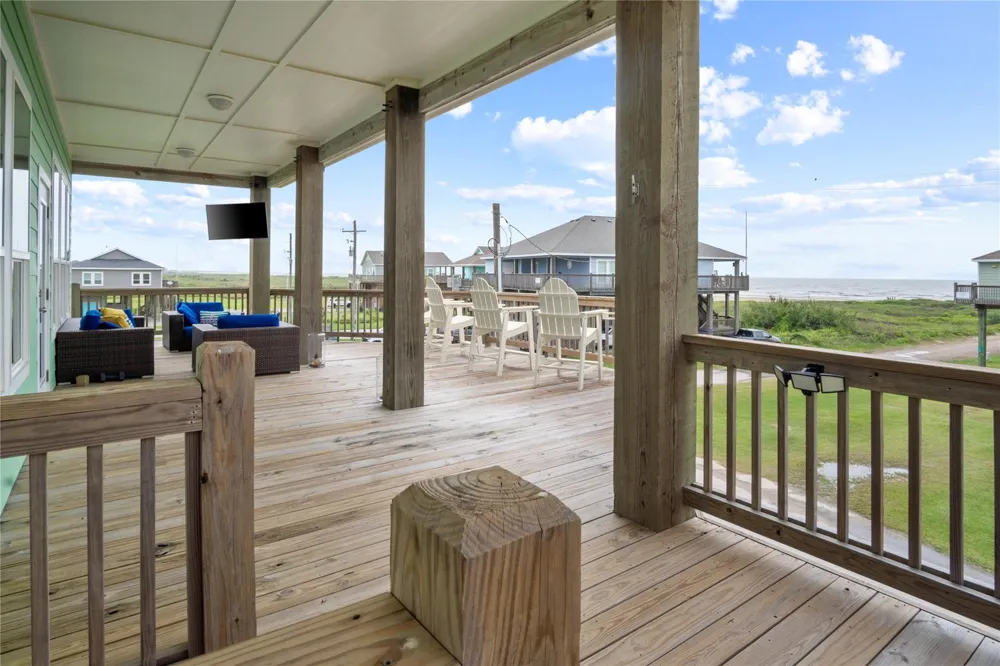 804 W Johnson Crawford Circle Port Bolivar, TX 77650