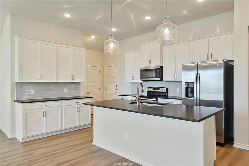 3124 Tarleton Court Bryan, TX 77808