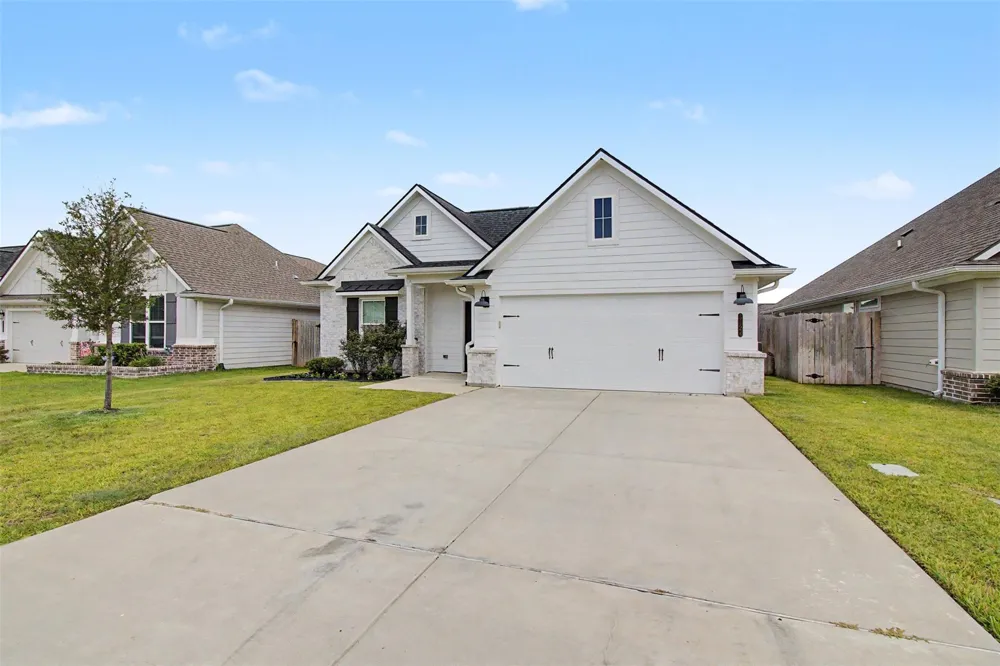 3124 Tarleton Court Bryan, TX 77808